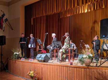 Žalostinke po razkriško, pesmi Vlada Žabota, zazvenele v razkriškem domu kulture 10
